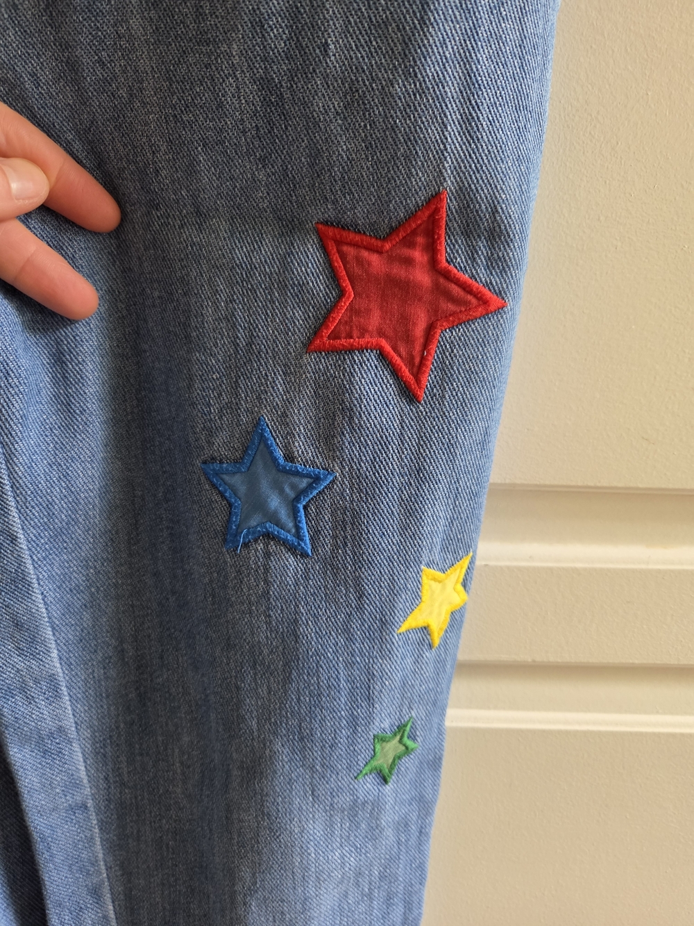 Girls Mini Boden Denim Rainbow Appliqué Overalls 11/12 - Picture 5 of 8